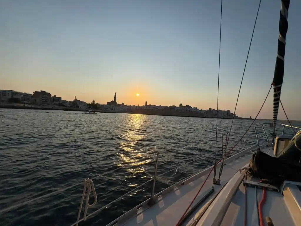 Ospiti durante un'esperienza in Puglia con AZ Experience